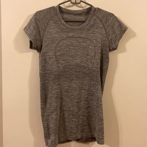 Short sleeve Lulu shirt